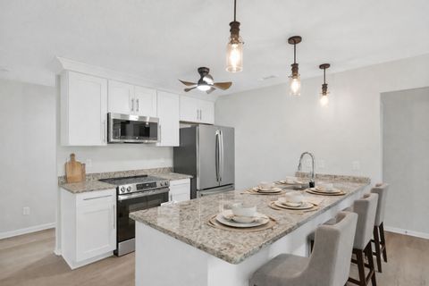 Tiny photo for 7636 Creek Bend #7636, Rockford, IL 61114 (MLS # 12599519)