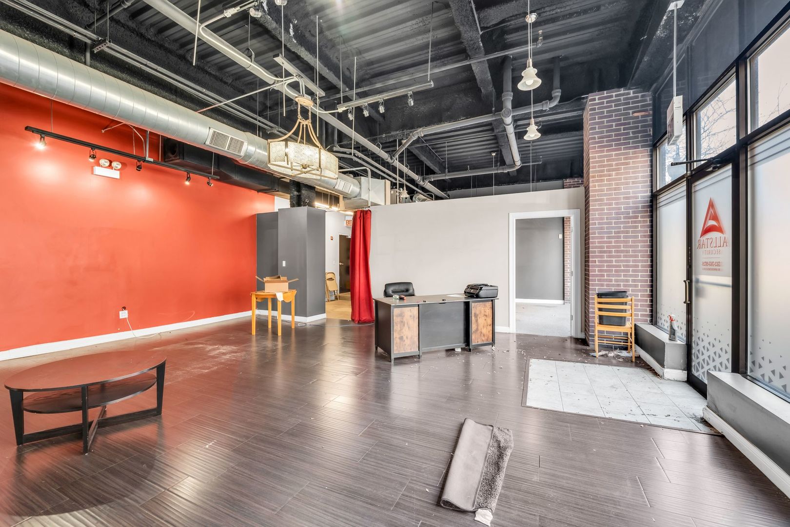 1610 S Halsted Street