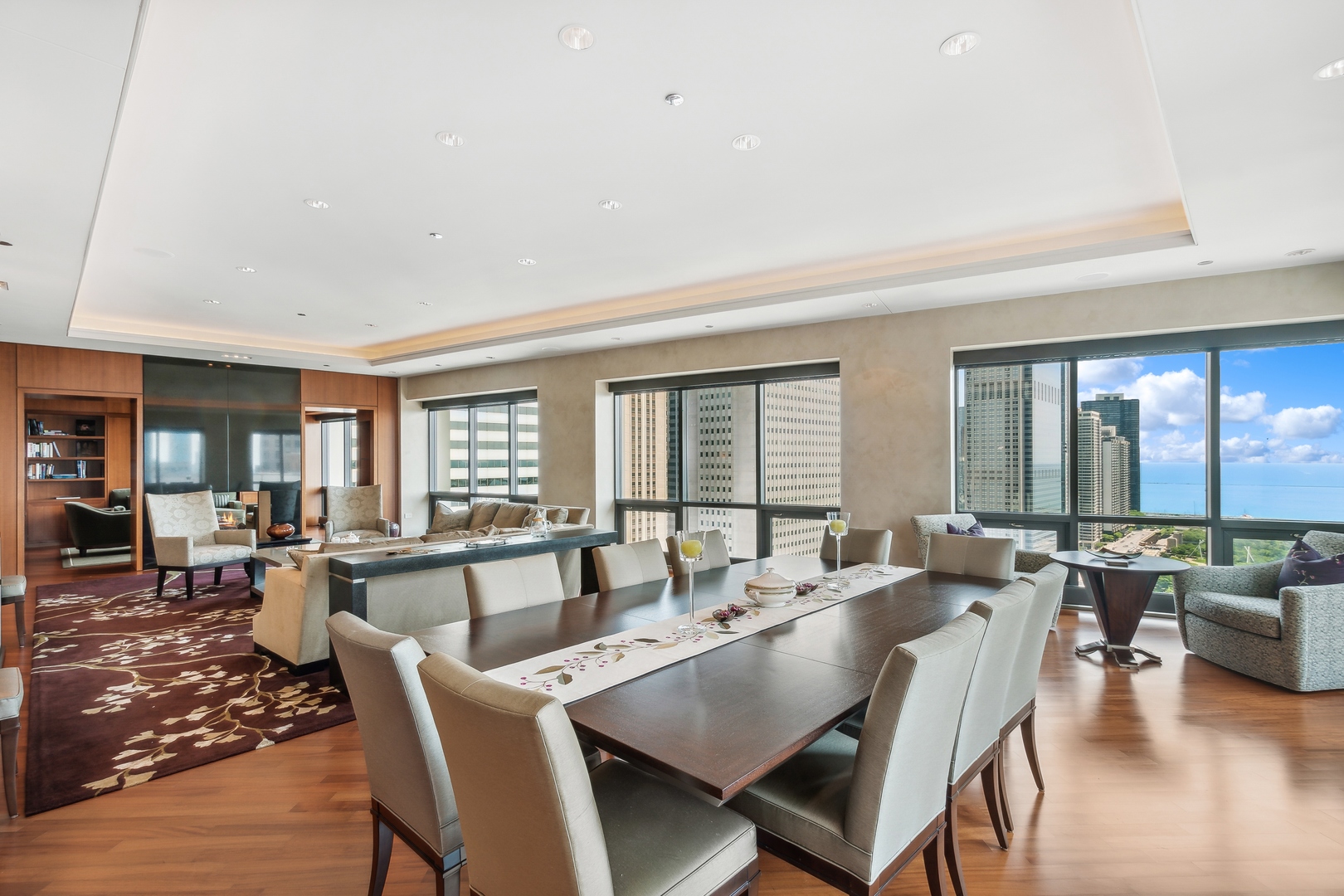 130 N Garland Court 2711-12