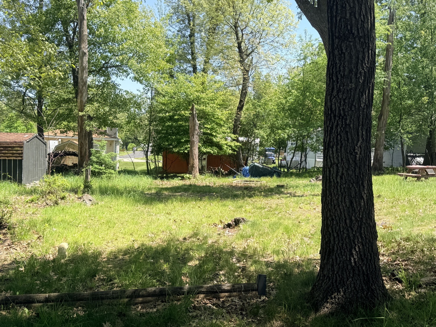 8-37 Woodhaven Lakes
