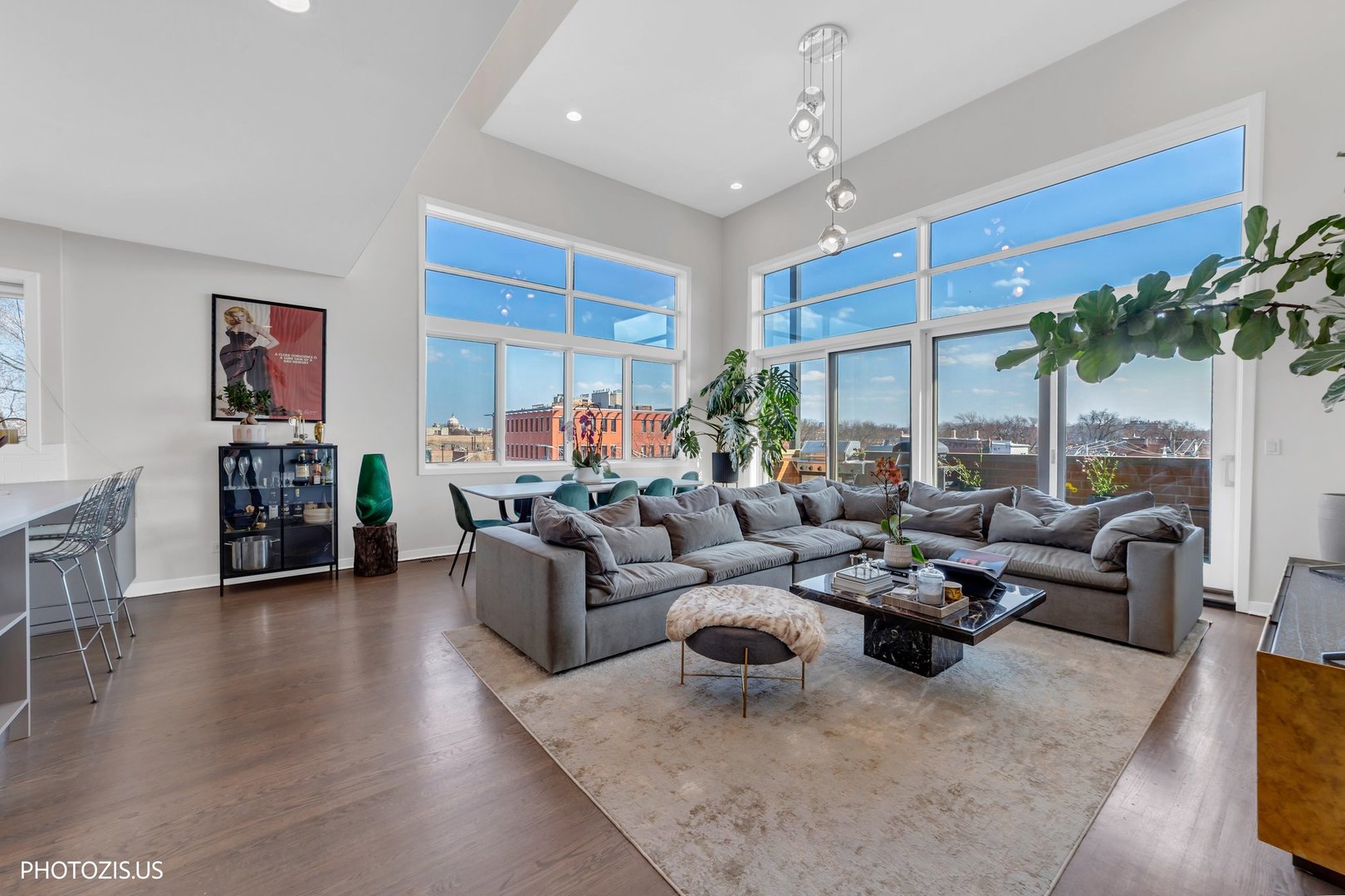 2216 W Armitage Avenue 4D