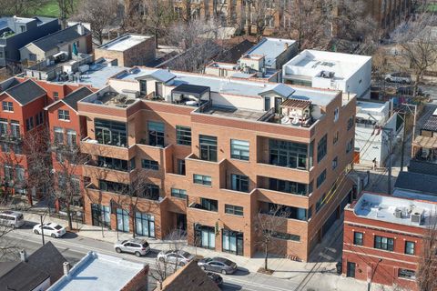 2216 W Armitage Avenue 4D Chicago IL 60647