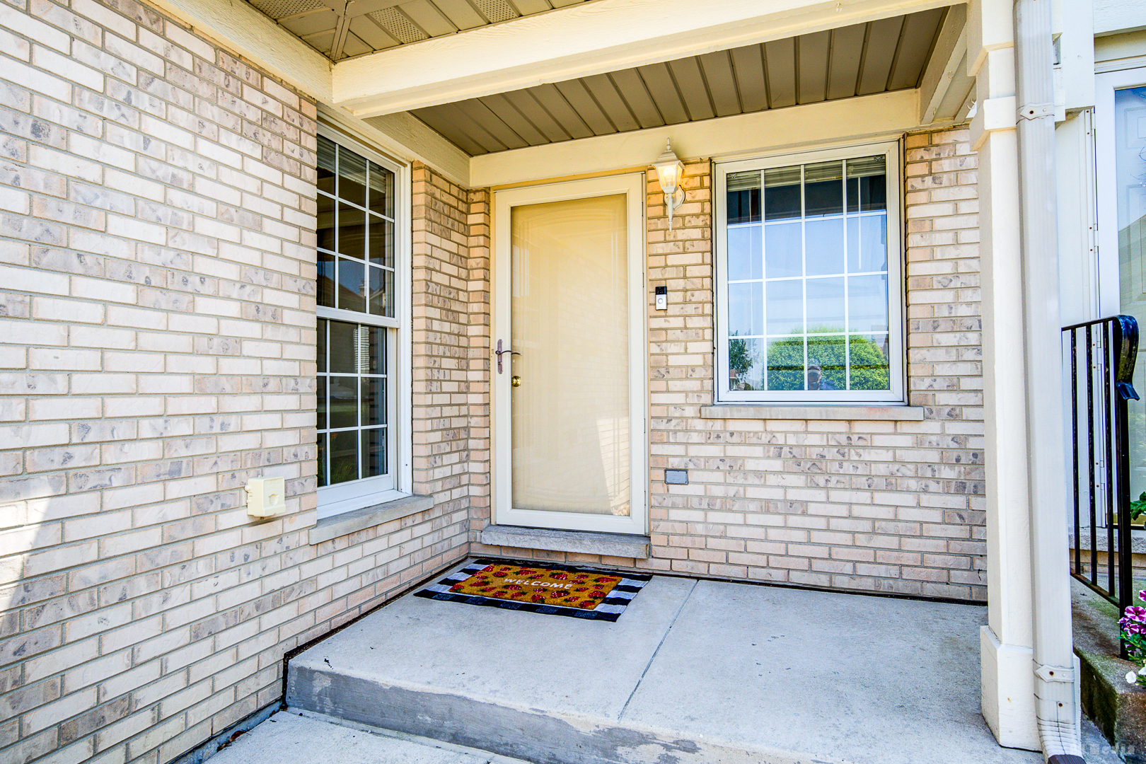 7925 BELLE RIVE Court