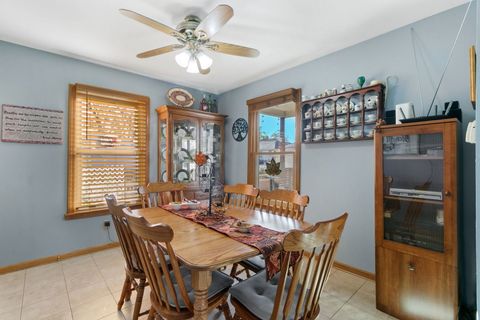 Tiny photo for 9408 S 55th Avenue, Oak Lawn, IL 60453 (MLS # 12517748)