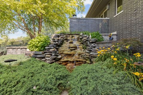 listing image 42