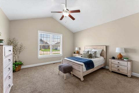 Tiny photo for 92 Cobblestone Lane, Le Claire, IA 52753 (MLS # 12622742)
