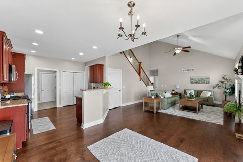 Tiny photo for 92 Cobblestone Lane, Le Claire, IA 52753 (MLS # 12622742)