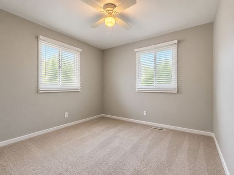 Tiny photo for 4500 CLEARVIEW Drive, McHenry, IL 60050 (MLS # 12658796)