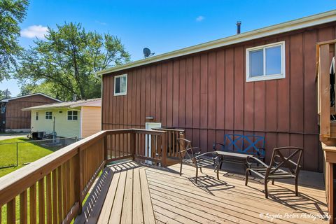 Tiny photo for 4500 CLEARVIEW Drive, McHenry, IL 60050 (MLS # 12658796)