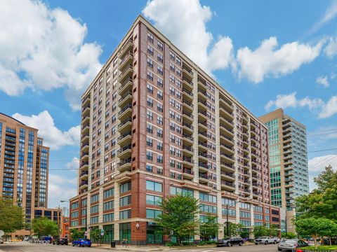 451 W Huron Street 905 Chicago IL 60654
