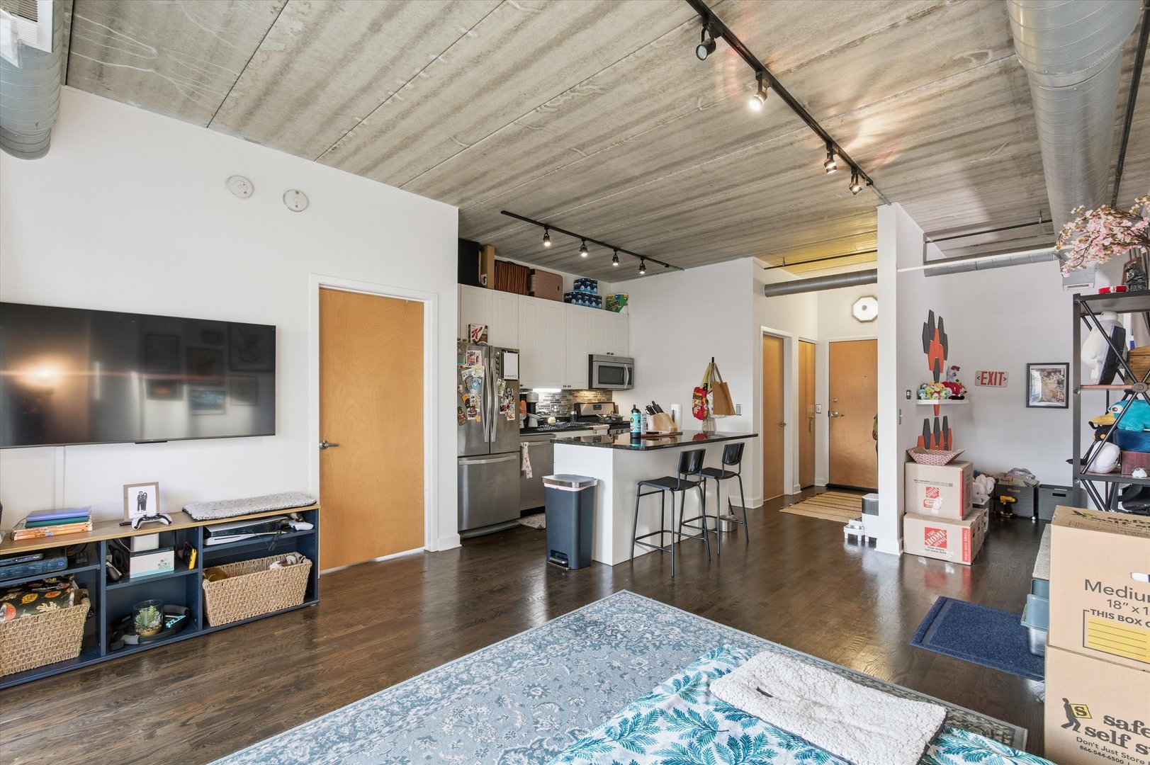 1440 S Michigan Avenue 415