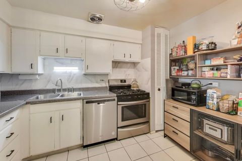 Tiny photo for 5506 Lincoln Avenue #315, Morton Grove, IL 60053 (MLS # 12536067)