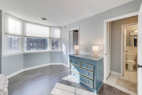 Tiny photo for 5506 Lincoln Avenue #315, Morton Grove, IL 60053 (MLS # 12536067)