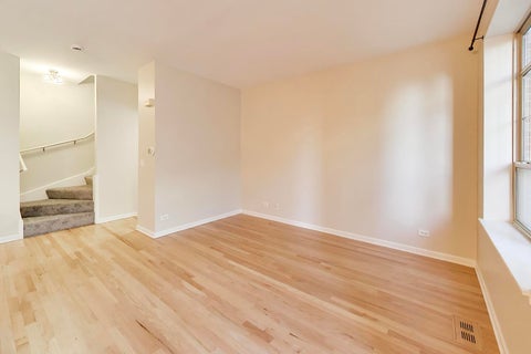 Tiny photo for 3259 N Bay Court, Chicago, IL 60618 (MLS # 12763193)