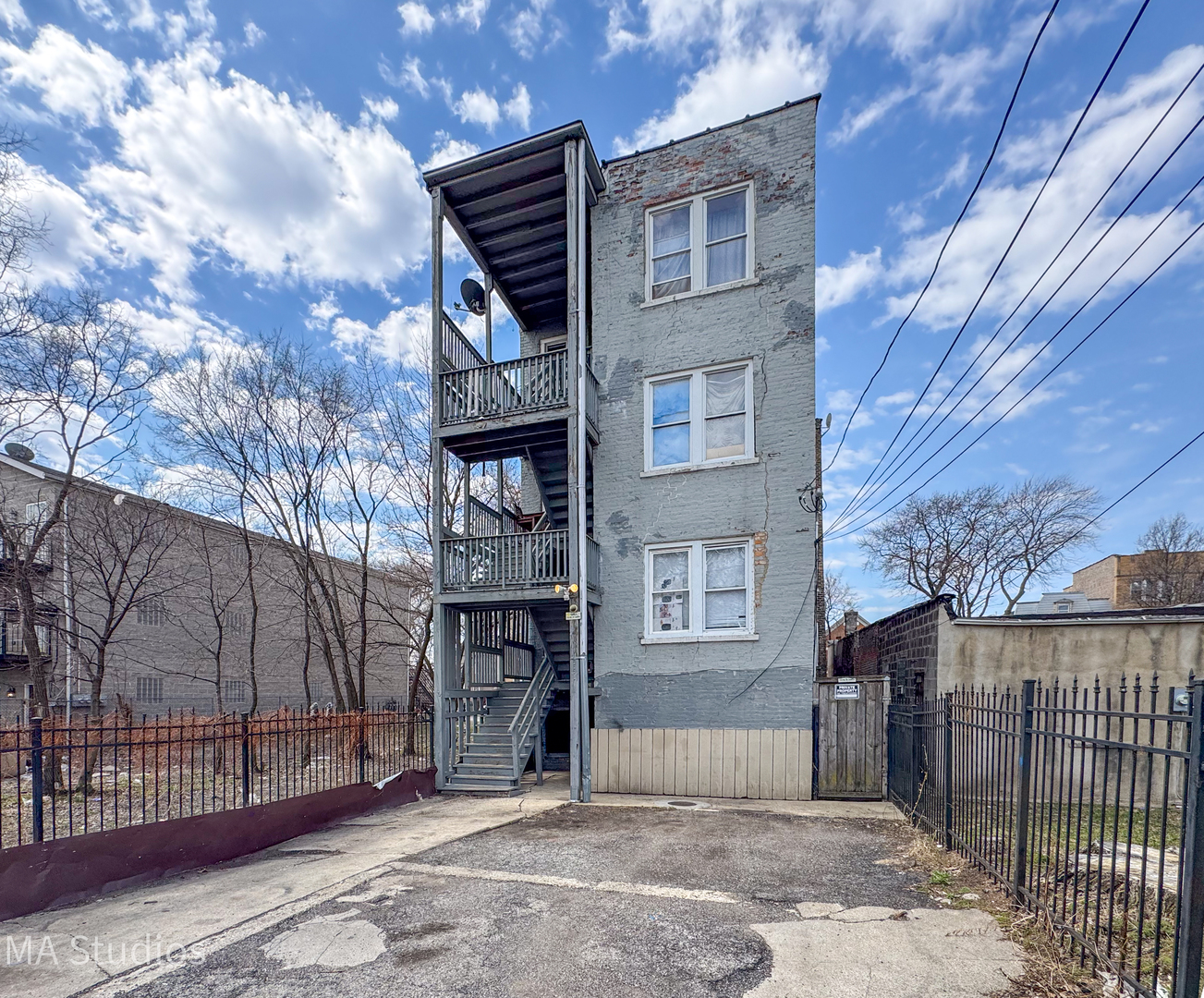 1313 S Karlov Avenue