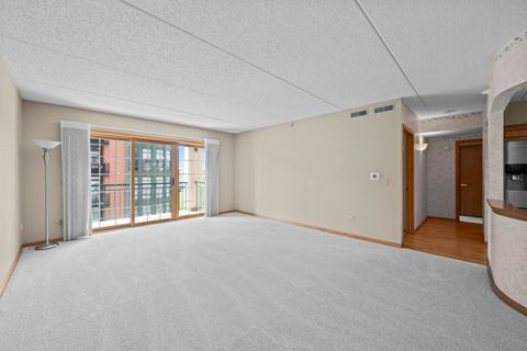 Tiny photo for 200 W Campbell Street #502, Arlington Heights, IL 60005 (MLS # 12621083)