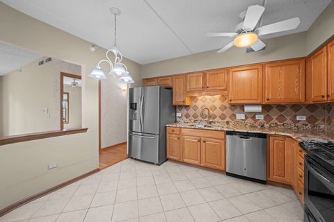 Tiny photo for 200 W Campbell Street #502, Arlington Heights, IL 60005 (MLS # 12621083)