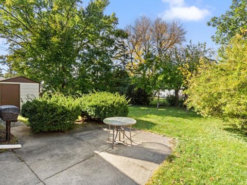 Tiny photo for 82 S Lodge Lane, Lombard, IL 60148 (MLS # 12501432)