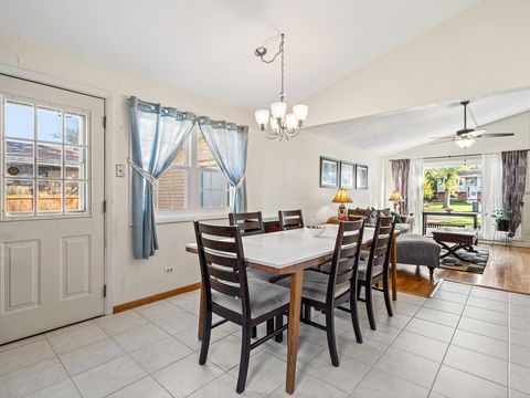 Tiny photo for 82 S Lodge Lane, Lombard, IL 60148 (MLS # 12501432)