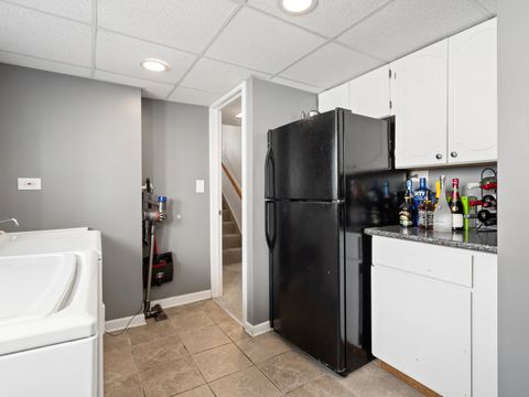 Tiny photo for 82 S Lodge Lane, Lombard, IL 60148 (MLS # 12501432)