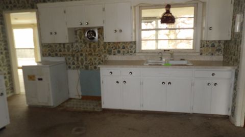 Tiny photo for 107 Charles Street, Rosiclare, IL 62982 (MLS # 12572949)