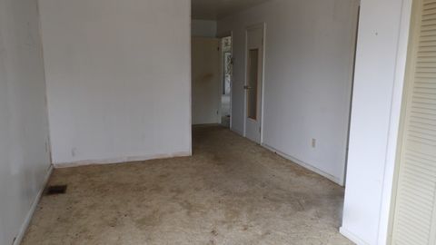 Tiny photo for 107 Charles Street, Rosiclare, IL 62982 (MLS # 12572949)