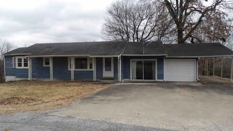 Photo of 107 Charles Street, Rosiclare, IL 62982 (MLS # 12572949)