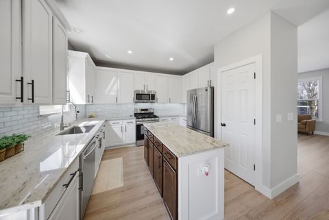 Tiny photo for 2547 Prairie Crossing Drive, Montgomery, IL 60538 (MLS # 12601004)