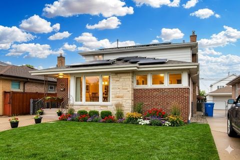 Photo of 5818 N Overhill Avenue, Chicago, IL 60631 (MLS # 12590206)