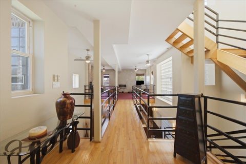 Tiny photo for 4507 S Prairie Avenue, Chicago, IL 60653 (MLS # 12654290)