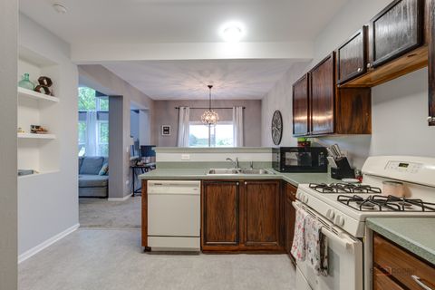 Tiny photo for 1627 S Candlestick Way, Waukegan, IL 60085 (MLS # 12446146)