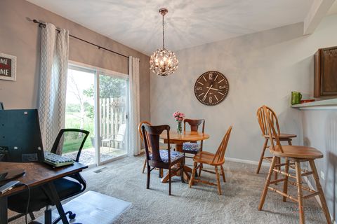Tiny photo for 1627 S Candlestick Way, Waukegan, IL 60085 (MLS # 12446146)