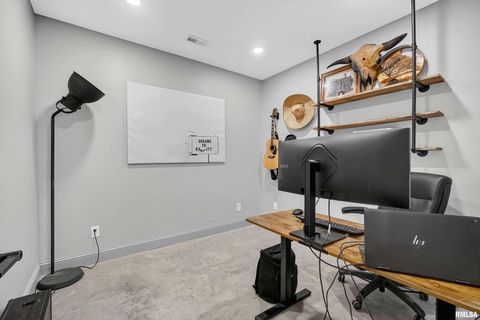 Tiny photo for 20830 270th St Street, Eldridge, IA 52748 (MLS # QC4267157)