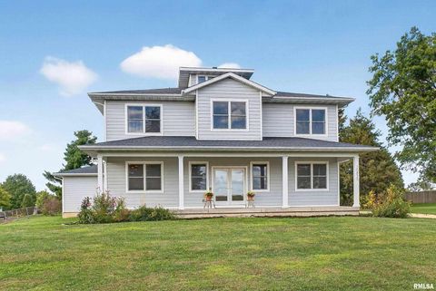 Photo of 20830 270th St Street, Eldridge, IA 52748 (MLS # QC4267157)