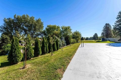 Tiny photo for 20830 270TH Street, Eldridge, IA 52748 (MLS # QC4267157)