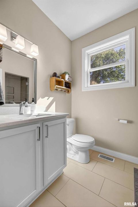 Tiny photo for 20830 270th St Street, Eldridge, IA 52748 (MLS # QC4267157)