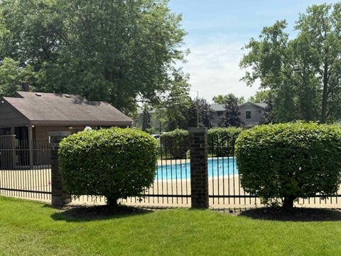 Tiny photo for 2678 Woodview Court #2678, Waukegan, IL 60087 (MLS # 12697300)
