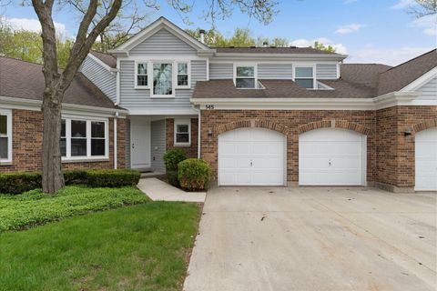 Photo of 145 Willow Parkway Pkwy, Buffalo Grove, IL 60089 (MLS # 12634992)