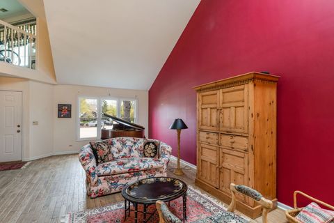 Tiny photo for 145 Willow Parkway Pkwy, Buffalo Grove, IL 60089 (MLS # 12634992)