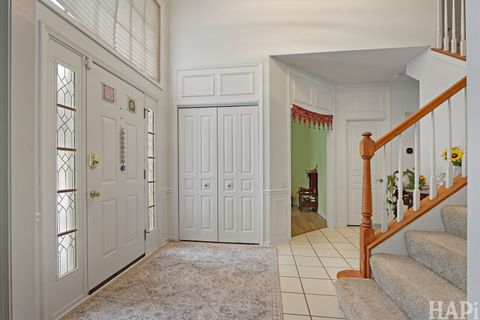 Tiny photo for 1121 Williamsburg Circle, Grayslake, IL 60030 (MLS # 12589360)