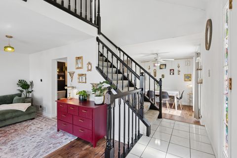 Tiny photo for 2555 College Hill Circle, Schaumburg, IL 60173 (MLS # 12612020)