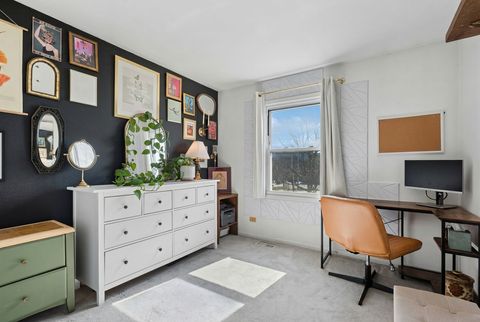 Tiny photo for 2555 College Hill Circle, Schaumburg, IL 60173 (MLS # 12612020)