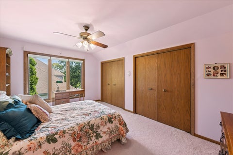 Tiny photo for 453 81st Street, Burr Ridge, IL 60527 (MLS # 12772974)