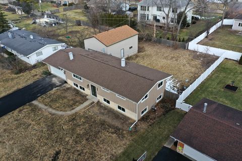 Tiny photo for 907 W North Avenue, Lake Bluff, IL 60044 (MLS # 12620954)