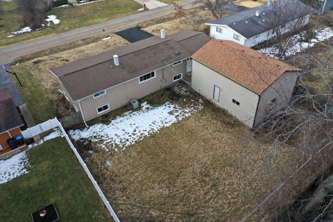 Tiny photo for 907 W North Avenue, Lake Bluff, IL 60044 (MLS # 12620954)