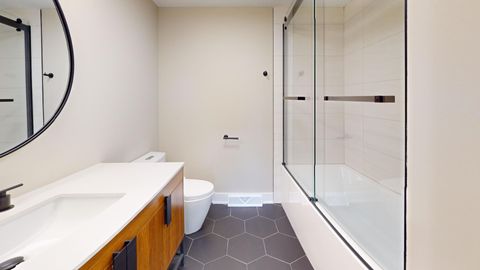 Tiny photo for 907 W North Avenue, Lake Bluff, IL 60044 (MLS # 12620954)