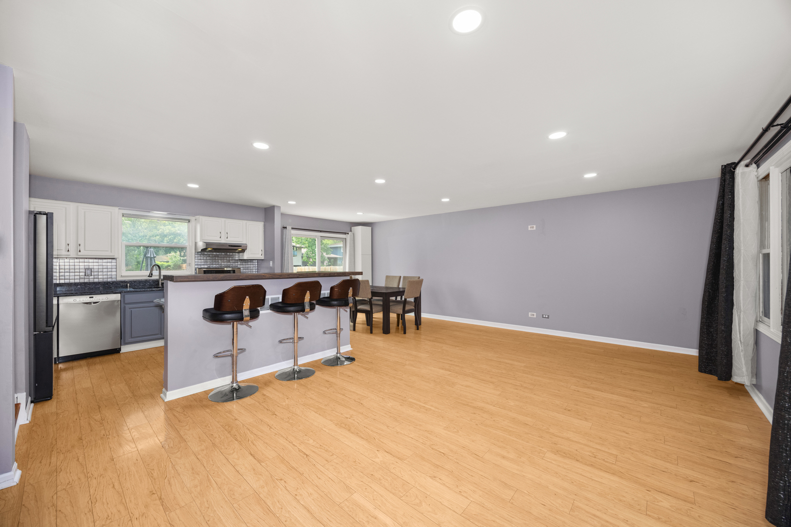 607 Parkshore Drive