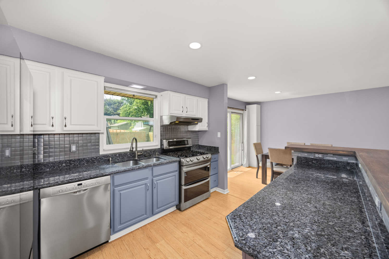 607 Parkshore Drive