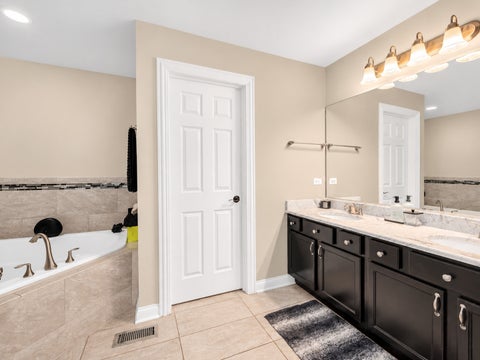 Tiny photo for 1039 Hickory Drive, Western Springs, IL 60558 (MLS # 12796278)