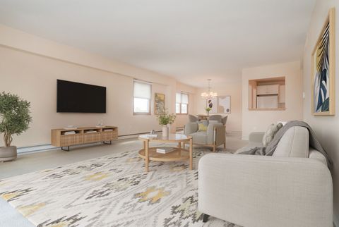 Tiny photo for 141 N La Grange Road #306, La Grange, IL 60525 (MLS # 12617308)